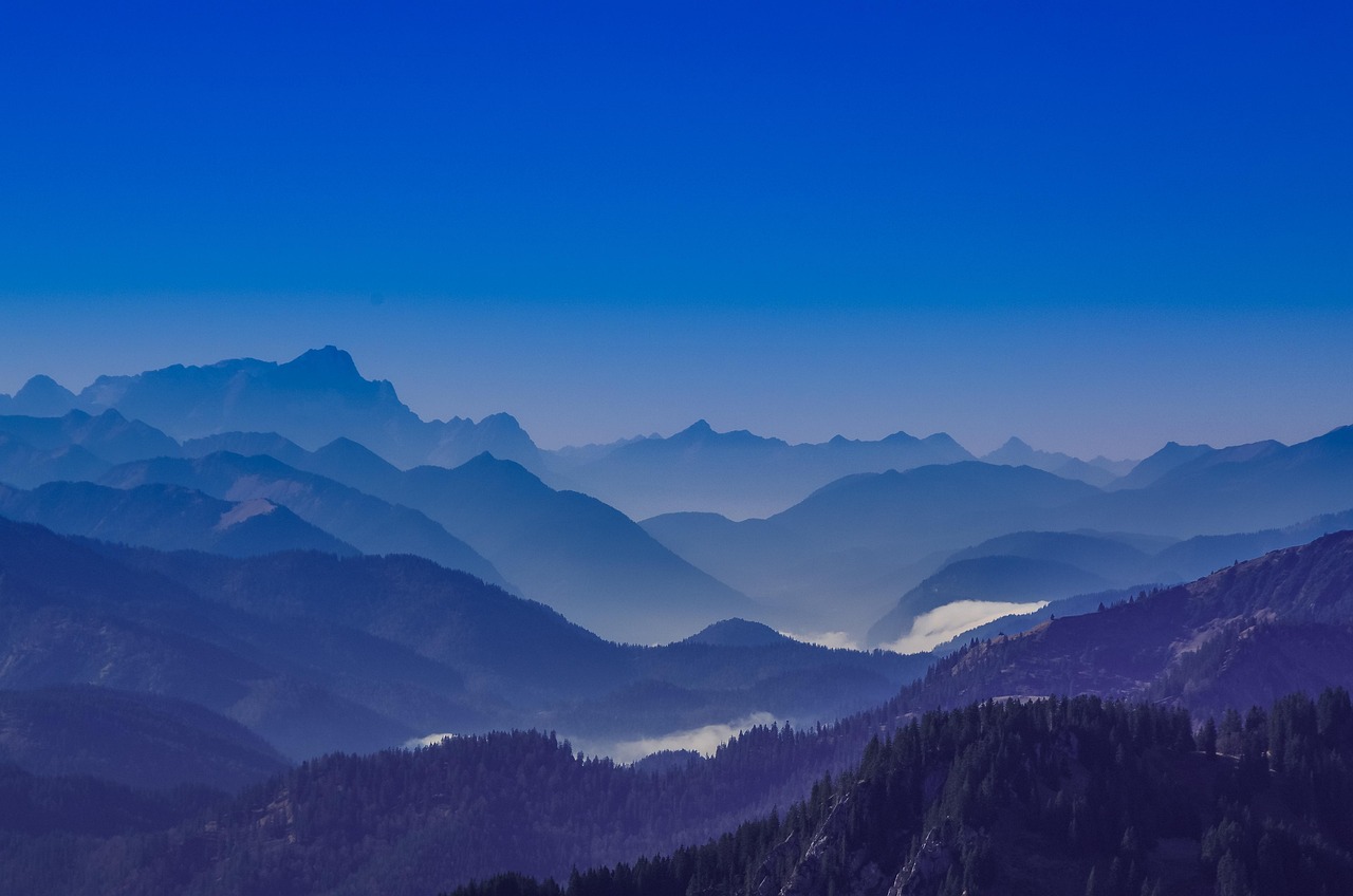 出售私人号微信：亚星平台开户要多久