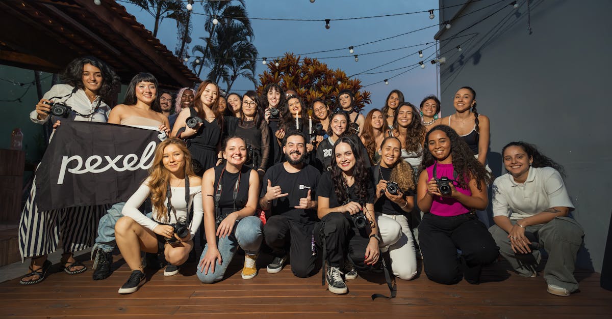 中麦通讯实名账号：天门游戏平台代理